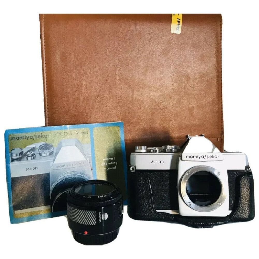 MAMIYA 500DTL CAMERA + MINOLTA  AF 50mm 1:1.7 LENS + Case + MANUAL VTG AS IS